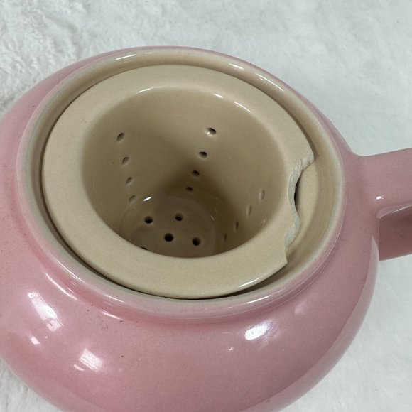 Le Creuset Classic Stoneware Teapot Chiffon HTF Pink Collectible color - Picture 10 of 12